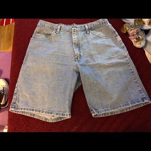 Wrangler Premium Quality Relaxed Fit Mens Denim Shorts Size 36